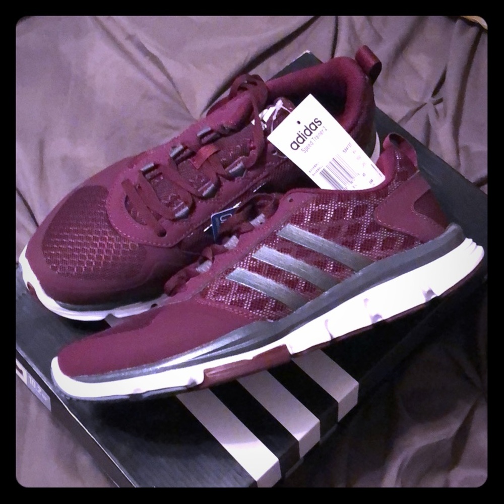 Size 7 BRAND NEW Burgundy Adidas Speed Trainers